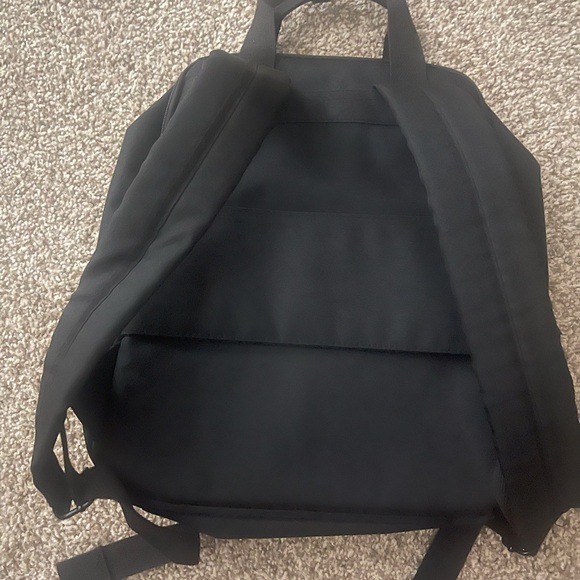 Beis expandable backpack - Picture 2 of 4